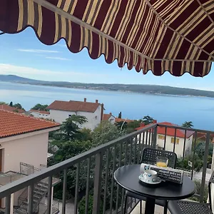 Apartament Julija